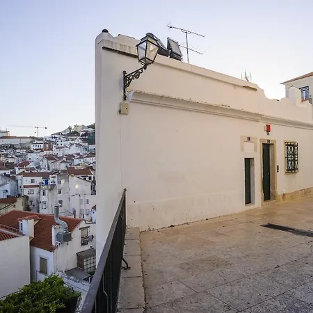 Tagus Apartments By Lisbon Village Apartments-3