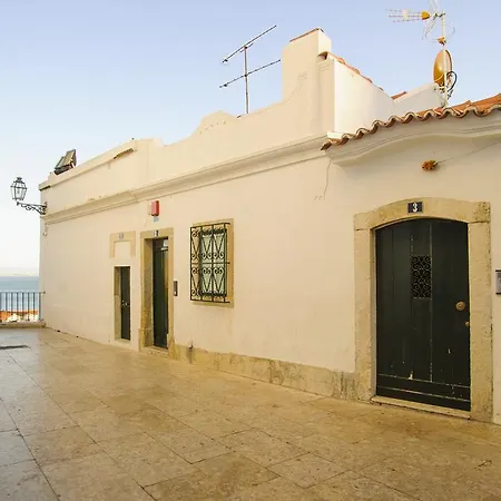 Tagus Apartments By Lisbon Village Apartments-2